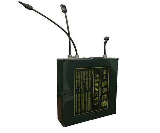 12V 10Ah 40120 戶(hù)外電力監(jiān)控通訊鈦酸鋰電池